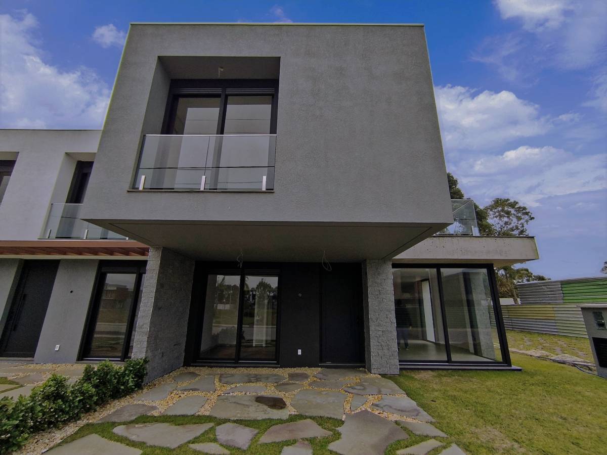 Casa em Condomínio 4 dormitórios para venda, Atlântida em Xangri-Lá | Ref.: 1443