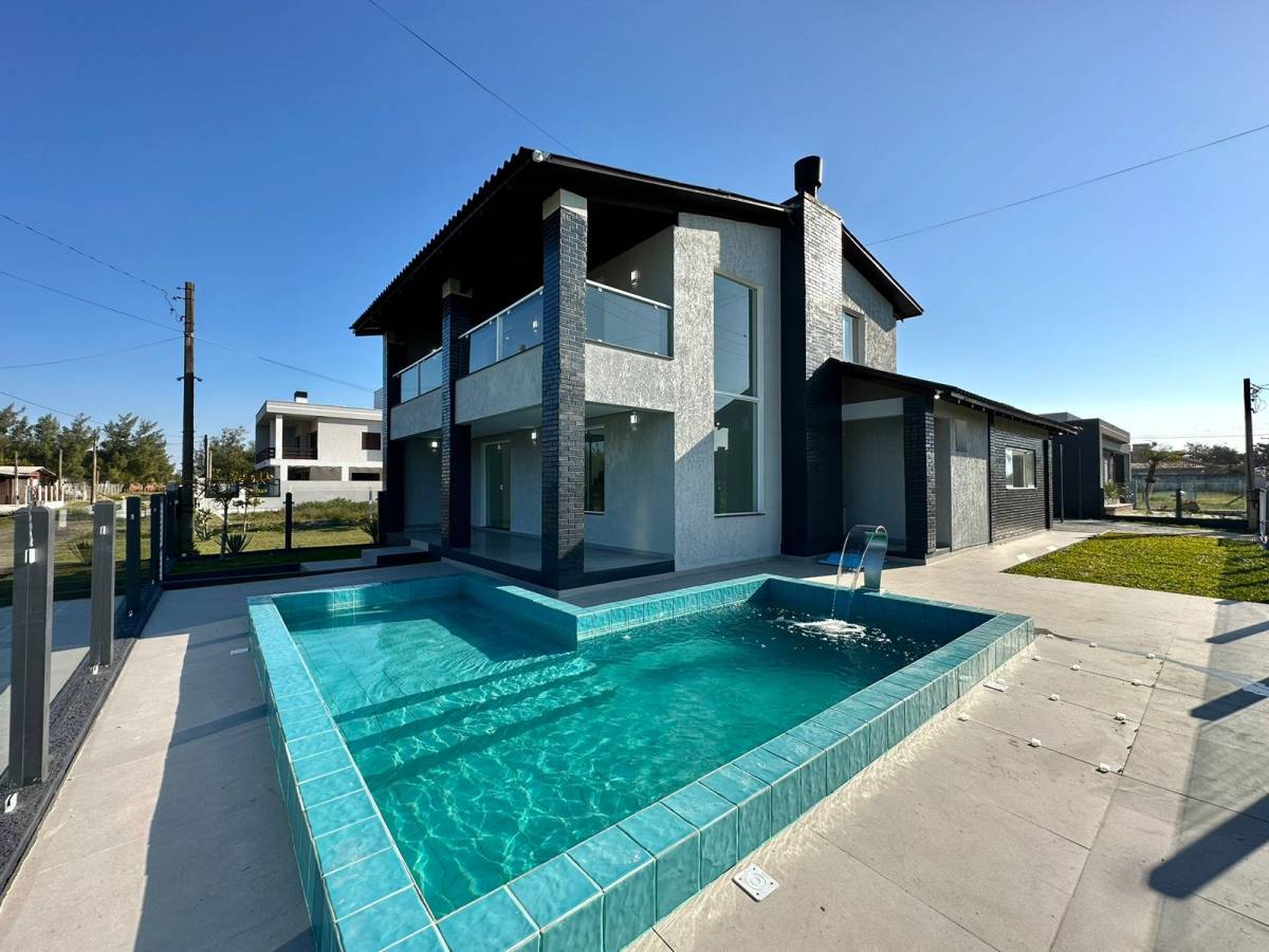 Casa 3 dormitórios para venda, Zona Norte em Capão da Canoa | Ref.: 844