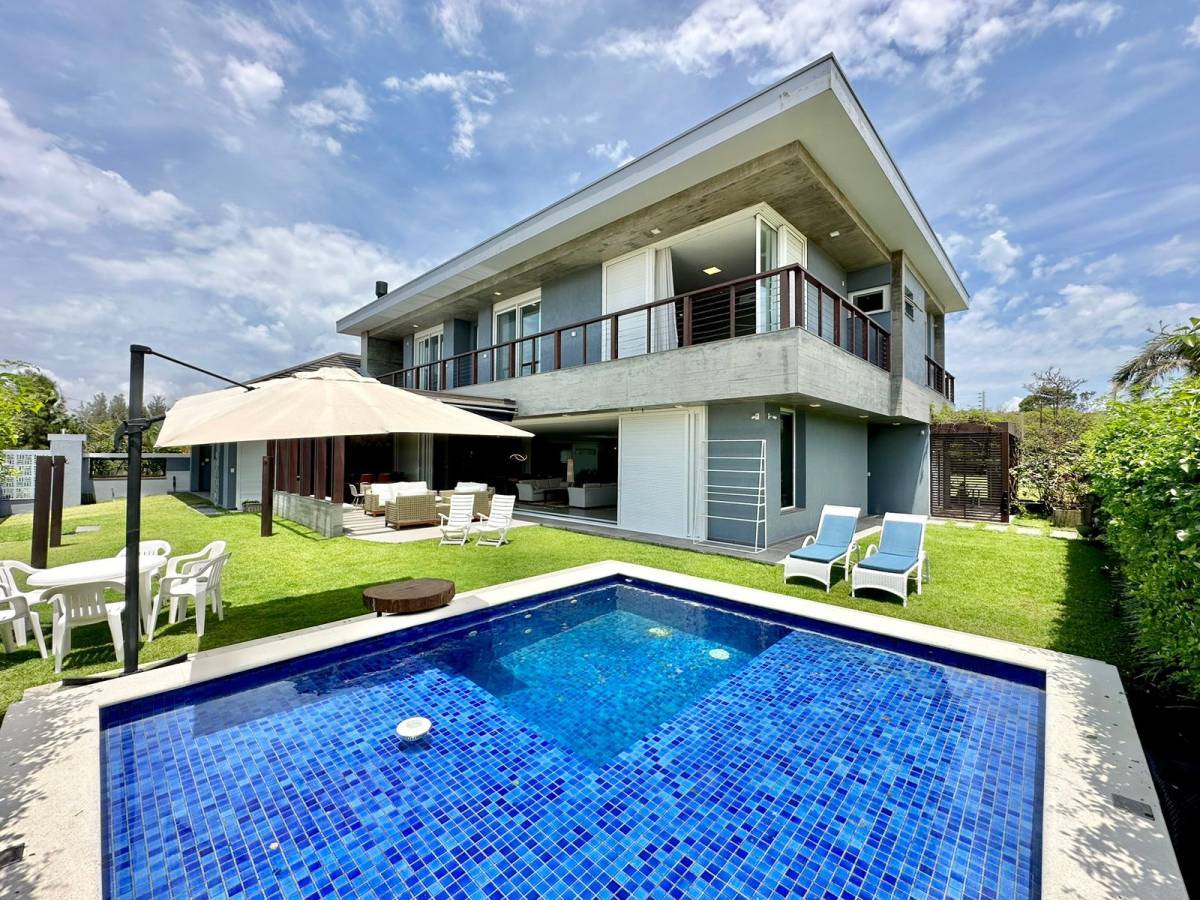 Casa 5 dormitórios para venda, Atlântida em Xangri-Lá | Ref.: 988